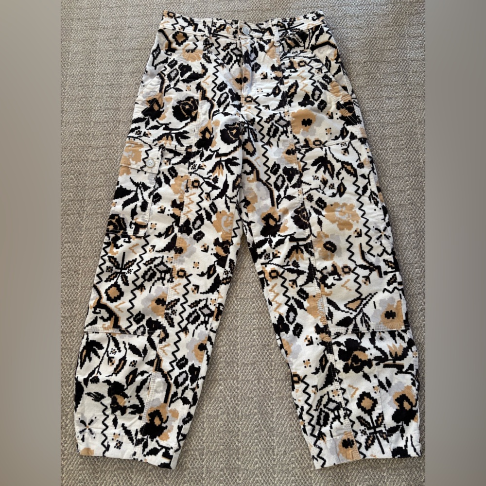 Anthropologie Black and Tan Floral Cropped Pants